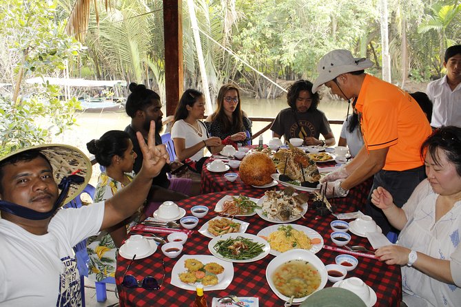 1-Day Mekong Delta Cai Rang Floating Market-Ancient House-Pancake - Cai Be and the 170-year-old Vinh Trang Pagoda