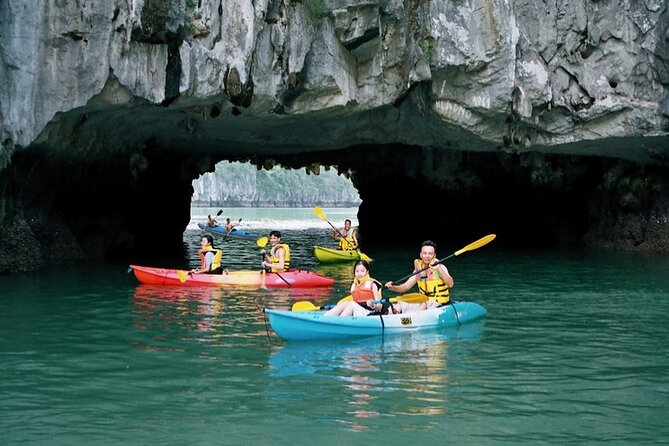 1 Day Tour to Halong Bay Cruise from 3 - 5 star Cruise & Transfer - Titop Island for a swim or a view