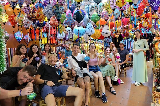 1-Hour Lantern Making Class in Hoi An - Making a Hoi An lantern from a bare frame