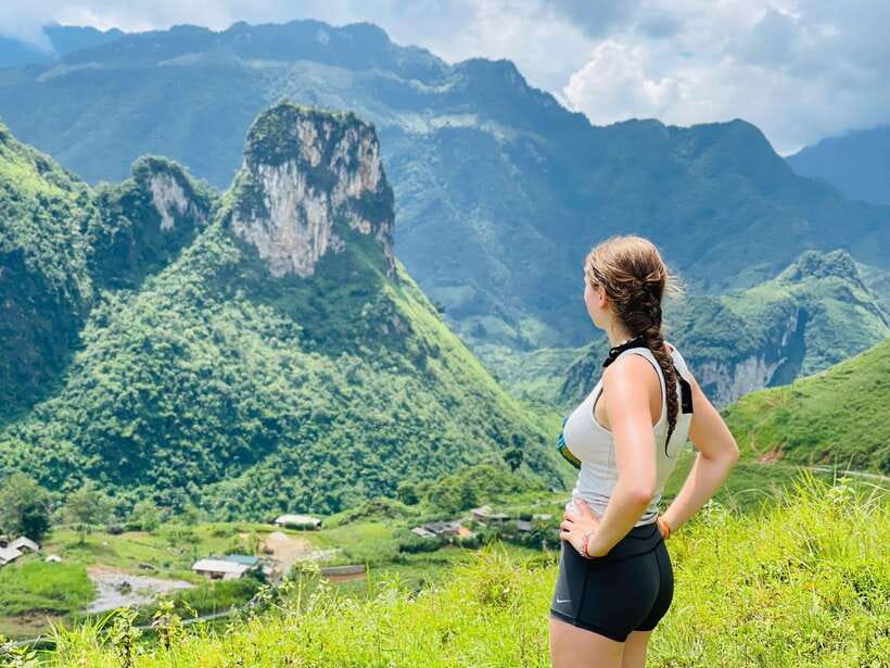 2-day Motorbike Ha Giang Loop Luxury Tour With Easy Rider - Day 1: From Bac Sum Pass to Dong Van