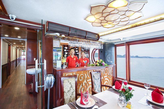 2-Day Oriental Sails Junk Cruise of Halong Bay - The cabin: deluxe in name, variable in condition