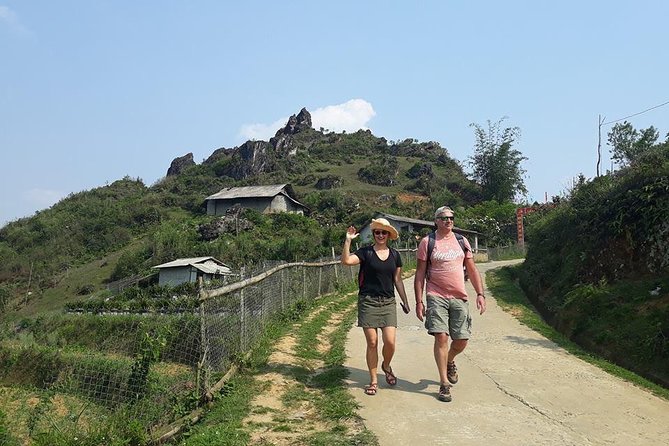 2 days AMAZING trekking Sapa from Hanoi with various options - Ta Van Village and the best photo stops