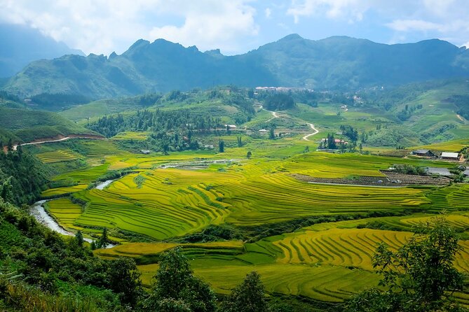 2 days authentic trekking tour in Sapa ( Homestay - Less touristy ) - The walking: scenic, flexible, and genuinely physical