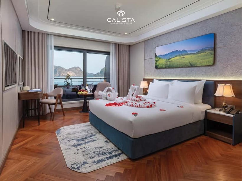 2D1N Halong Bay 6-Star Cruise: Fine Dining, Cave & Kayaking - Sunset cooking class and Vietnamese flavors