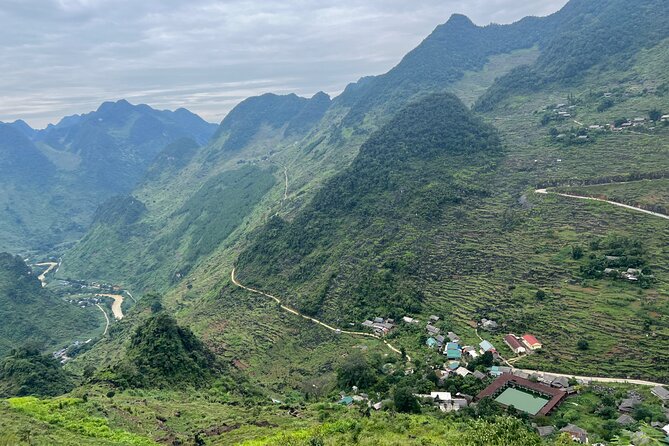 3-Day Ha Giang Loop Tour (small group with easy rider) - Day two: the Nho Que River and Ma Pi Leng Pass