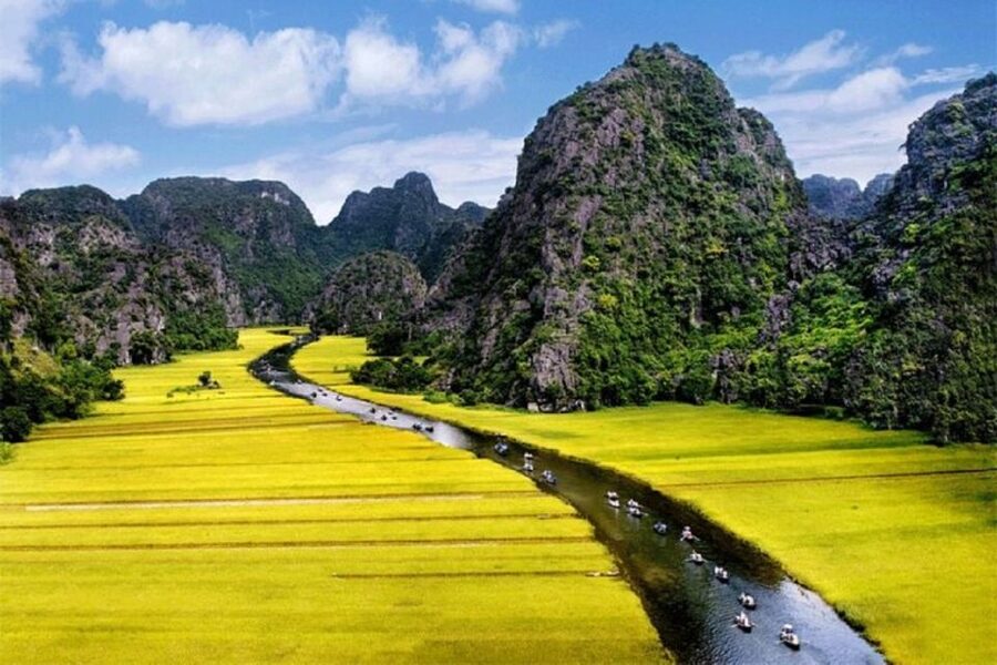 3 Day Hanoi - Ninh Binh - Halong Bay 5 Star Cruise & Balcony - Day one: Bai Dinh’s grand scale