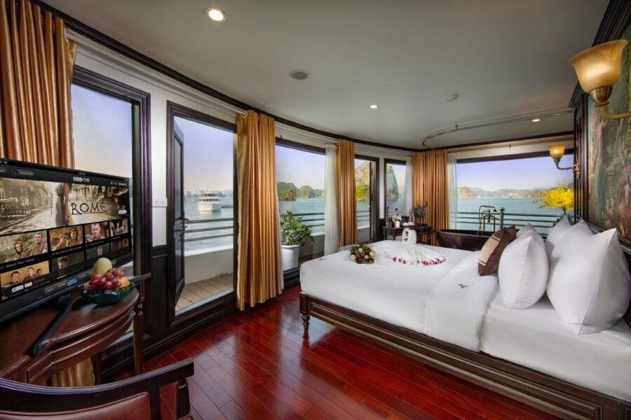 3 Day Hanoi - Ninh Binh - Halong Bay 5 Star Cruise & Balcony - Mua Cave and the 500-step climb