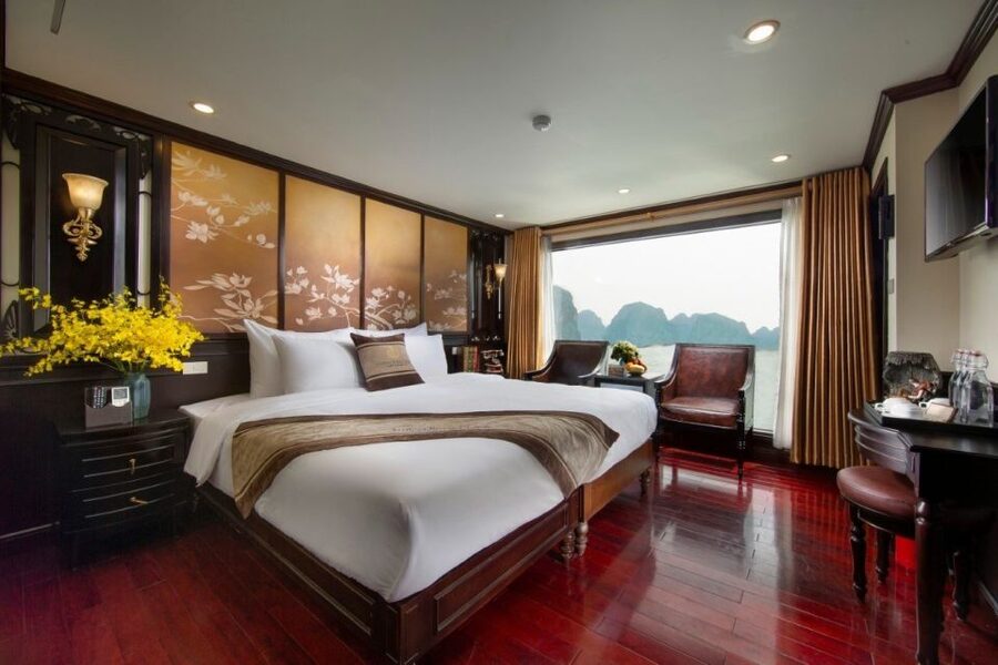 3 Day Hanoi - Ninh Binh - Halong Bay 5 Star Cruise & Balcony - Ti Top Island, swimming, and kayaking