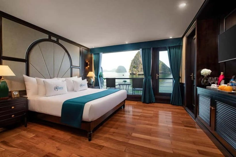 3-Day Lan Ha Bay & Viet Hai 5★ Cruise + Free Hanoi Pickup - Boarding at Tuan Chau Marina