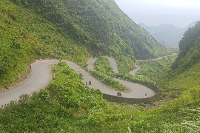 4 Days 3 Nights Ha Giang Easy Driving Motorbike Tours - Day Three: The Big Views at Ma Pi Leng Pass