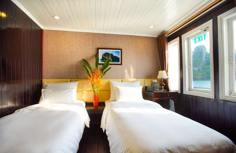4-star Halong Paloma Cruise 2D1N Trip - The return journey and the real cost of the package