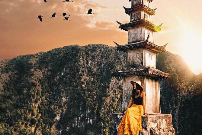5, 6, 7 day Vietnam Itinerary | Charming | 2026 Northern Packages - Day 3: Bright Cave, then the waterways of Ninh Binh