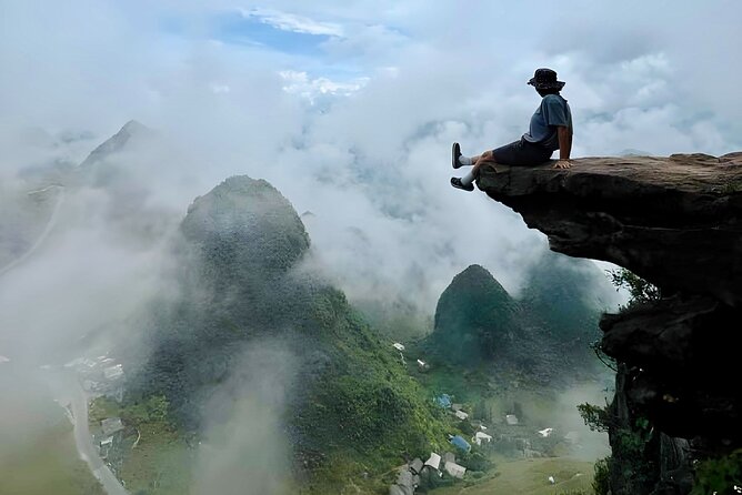 5 Day Ha Giang Loop and Cao Bang Discovery Tour - Day four: Cao Bang’s mountain passes and Tay villages