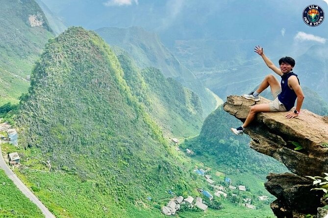 5 Day Ha Giang Loop and Cao Bang Discovery Tour - Day five: cave, pagoda, and Ban Gioc Waterfall