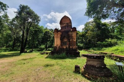 A Private Full Day Tour to My Son Sanctuary & Marble Moutains