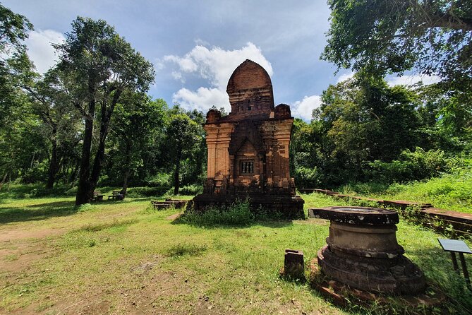 A Private Full Day Tour to My Son Sanctuary & Marble Moutains - Linh Ung Pagoda and the tall Goddess of Mercy