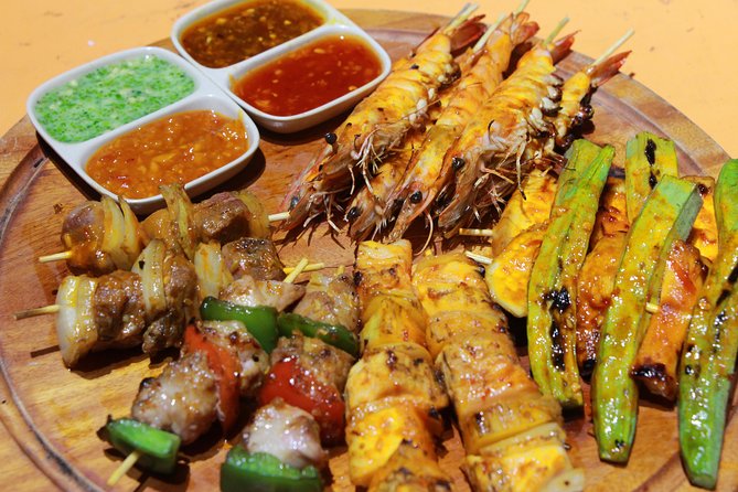 A Taste of Vietnam - Hot-stone beef brings a hands-on course