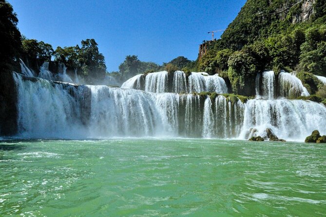 Adventure Tour to Ban Gioc Waterfall - Ba Be Lake 3 days 2 nights - Guides, drivers, and group size