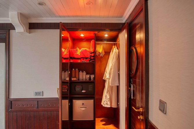 All Inclusive 3-Day 2-Night explore Ha Long Bay with Au Co Cruise - Cabins, meals, and what the price covers