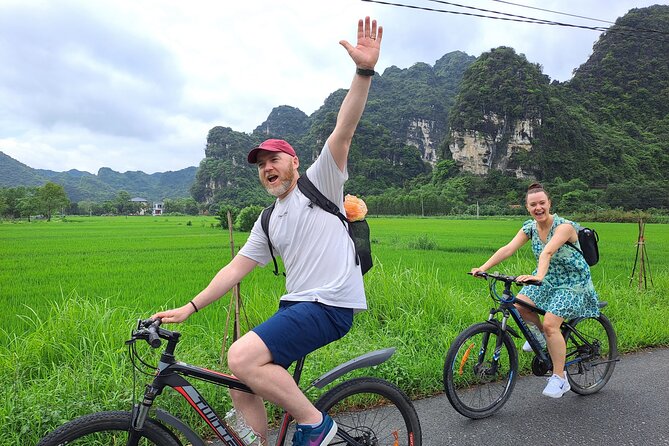 Amazing Ninh Binh Day Tour: Mua Cave - Tam Coc - Hoa Lu - The Road From Hanoi to Mua Cave