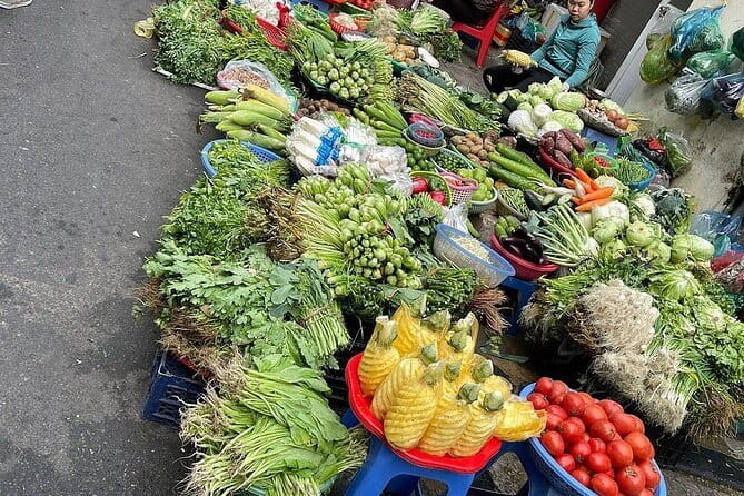 Authentic Vietnamese Cooking Class with Market Visit in HCMc - Choosing three dishes from nine options