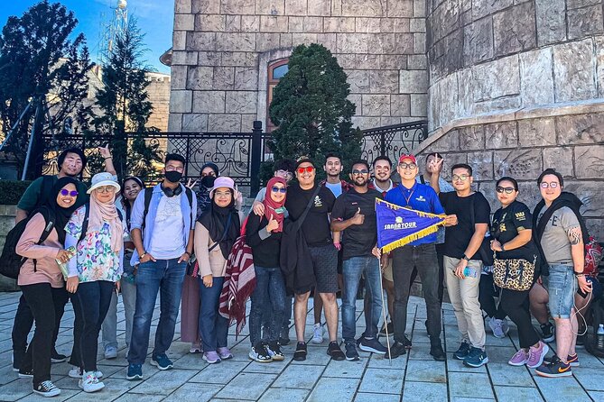 Ba Na Hills with Golden Bridge Private Tour - Crossing the Golden Bridge early