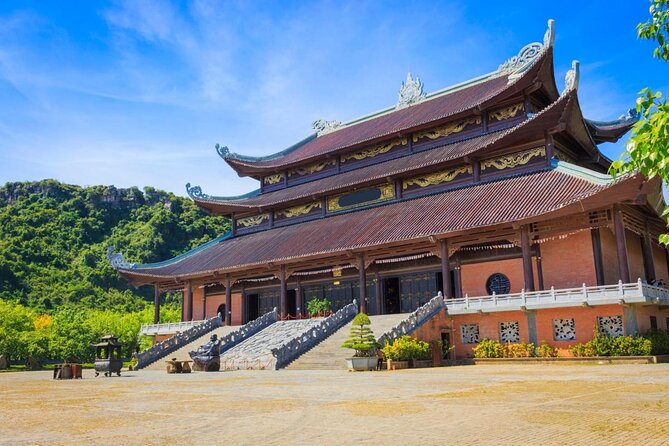 Bai Dinh Pagoda - Trang An boat trip - Mua cave mountain day tour: best selling - Why this Ninh Binh day trip works