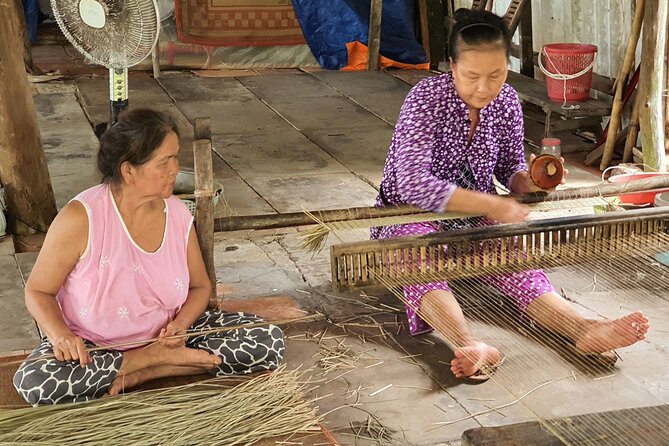 Ben Tre: Scooter, Culture, Sailboat and Mekong Food (Half Day) - The strongest points, and the limits