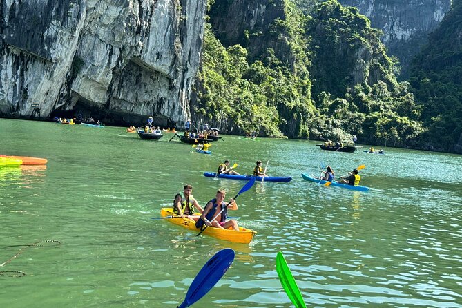 Best Value Ha Long bay 1 day - Lunch, kayak, swimming, transfer - Paddling through Luon Cave