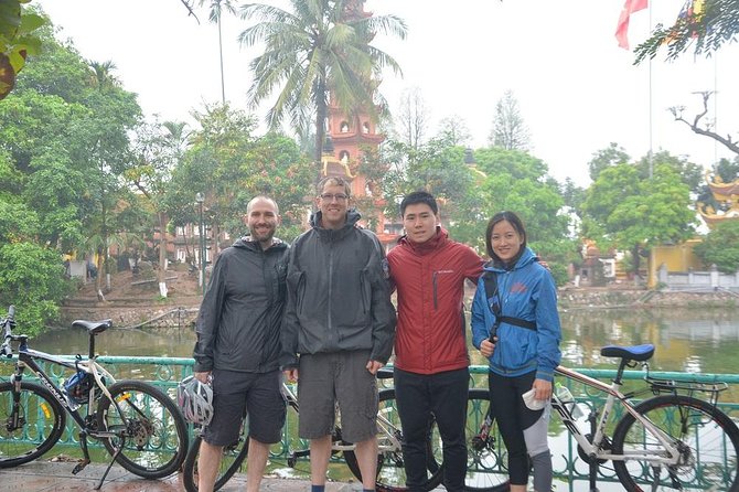 Bicycle Tours Hanoi: Half Day Hanoi City Bicycle Tours - Crossing Long Bien Bridge over the Red River