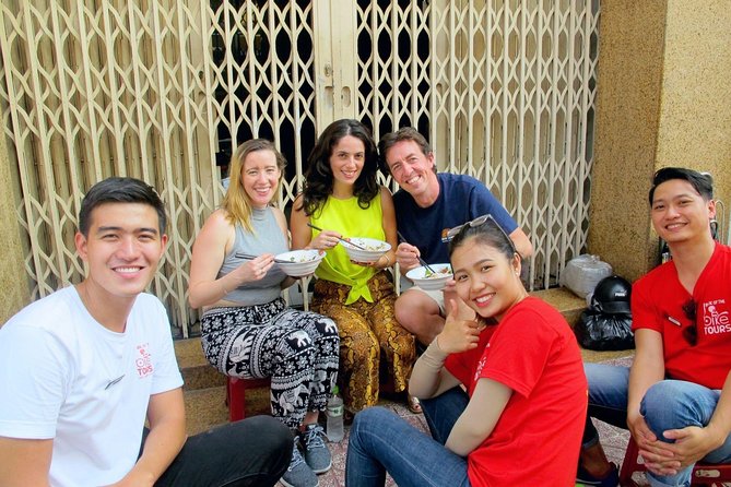 Big Eats & Small Seats - Why this four-hour ride works so well