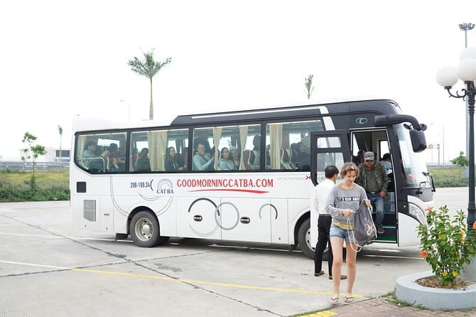 Bus Cat Ba island to Ha Noi - Key points to know before booking