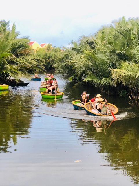 Cam Thanh Coconut Basket Boat Experience from Hoi An/Da Nang - Learning from local fishermen