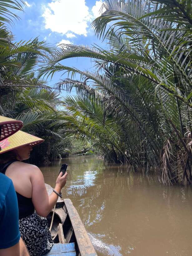 Can Tho: Floating Market, Canal, Cacao Farm & Mekong' Life - From rice flour to noodles at a family workshop