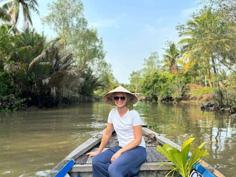 Can Tho: Floating Market, Canal, Cacao Farm & Mekong' Life - Seeing Cai Rang from a small boat