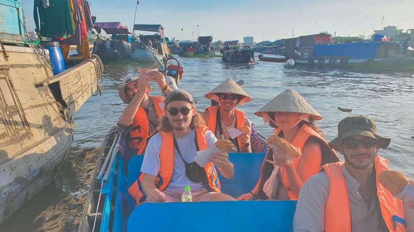 Can Tho: Floating Market & Mekong's Legacy( About 6 Pax) - Guides who shape the morning