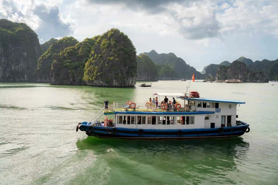 Cat Ba/Ha Noi: Lan Ha and Monkey Island Full Day Boat Trip - The early road from Hanoi or the easy start from Cat Ba