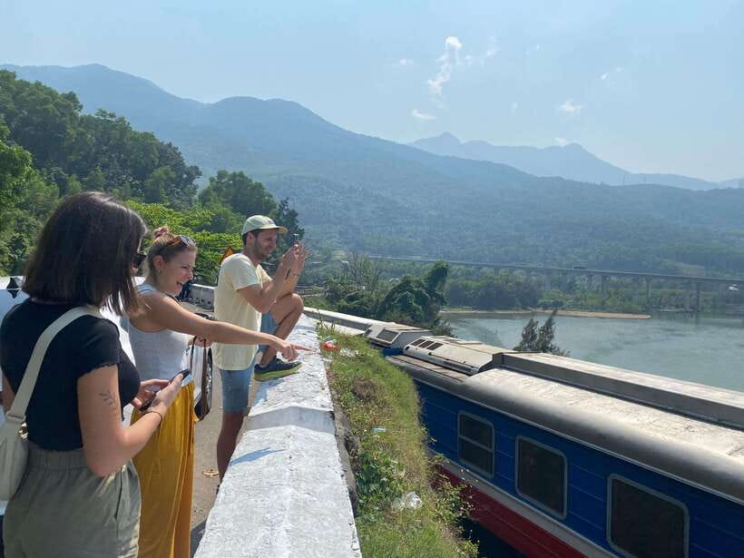 Chan May Port : to Golden Bridge/Imperial City/Hoi An Town - Option One: Lap An Lagoon, Hai Van Pass, and Golden Bridge