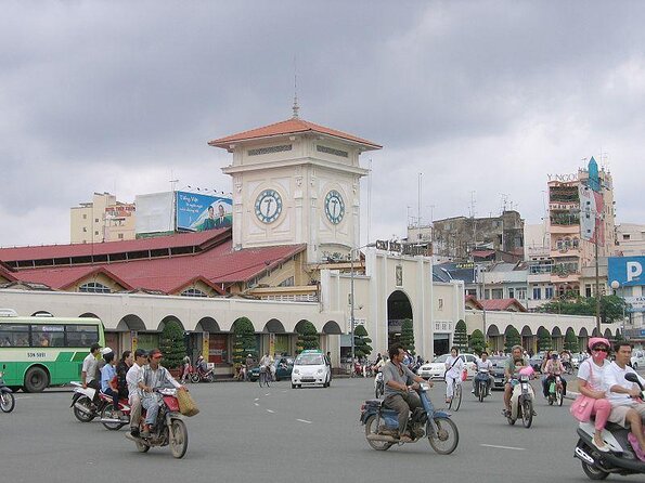 Chef Vu Cooking Class Plus Market Trip in Saigon Center (Pick up by Cyclo) - Key details to know before you book