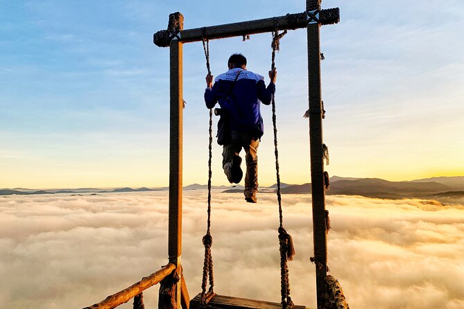 Cloud Hunting and The Glow of Dawn in Da Lat 4:00 - 10:00 AM - Sunrise above Cau Dat’s clouds