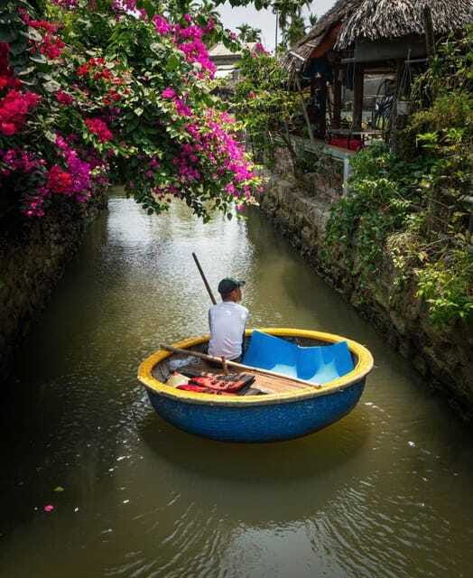 Coconut Boat Hoi An - The quiet option versus the showier option