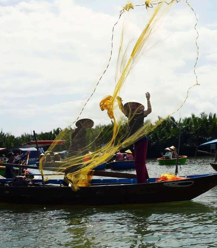 Coconut Boat Hoi An - Who will enjoy this boat ride most
