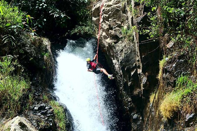 Combo Activity Trekking, Sup Paddling, Camping and Canyoning - The guide style and what it adds