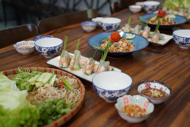 Cooking School from Hoi An/ Da Nang - What the cooking and eating actually feel like