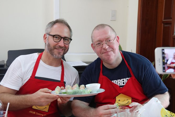 Cooking with Jolie in Hoi An - The small-group size and social side