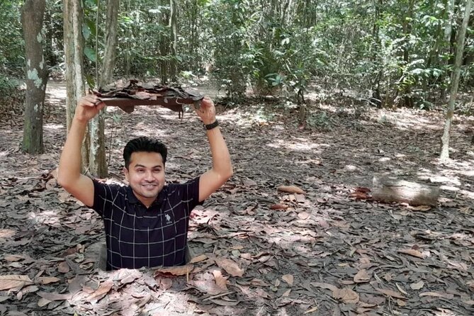 Crawl and Paddle Full day Cu Chi Tunnels and MeKong Delta - Booking, weather, and cancellation details