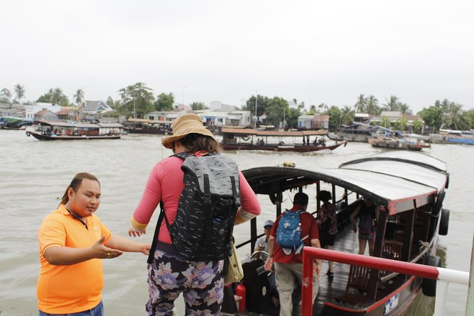 Cu Chi Tunnels - Cao Dai Temple & Black Virgin Mountain Full Day - Who should book this trip