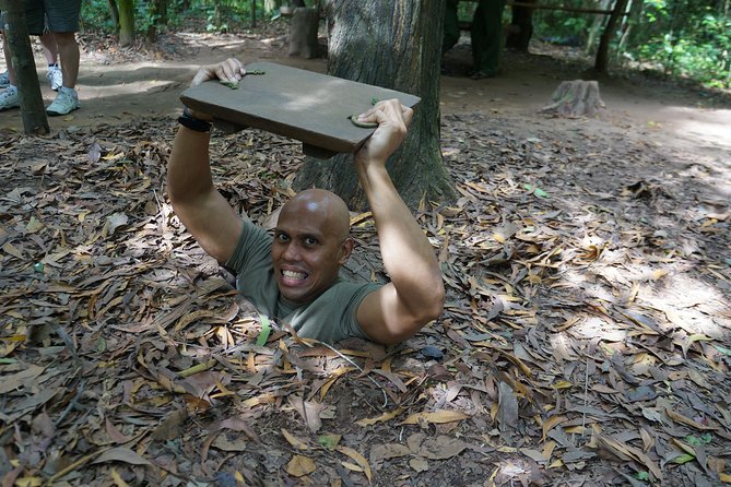 Cu Chi Tunnels Experience from Ho Chi Minh City - The return journey and local sandwich