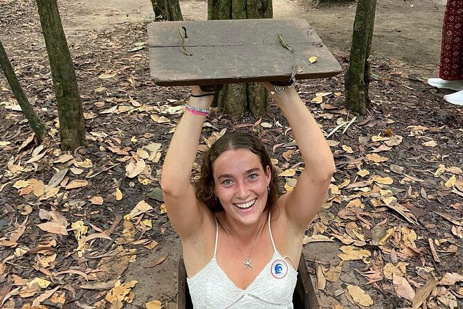 Cu Chi Tunnels & Mekong Delta Tour with VIP Limousine Transfer - Comfort, timing, and what to pack