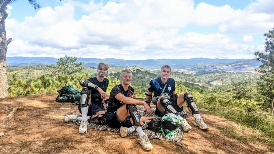 Da Lat: Half-Day Morning Datanla + Clay Tunnel + Crazy House - Should you book the Datanla, Clay Tunnel, and Crazy House tour?